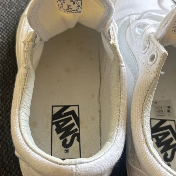 Vans White Canvas Low-Top Sneakers - Picture 9 of 10